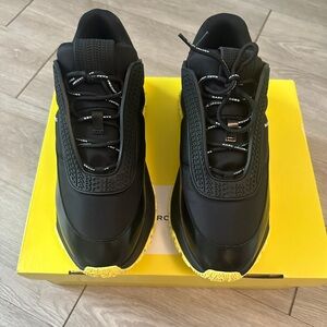 Marc Jacobs tennis shoes